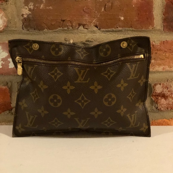 "SOLD" ALL BAGS SHOWN ARE SOLD - Picture 6 of 8